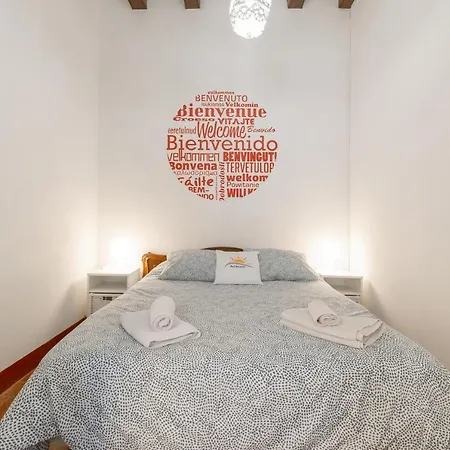 Vistamar 2: Primera Línea De Mar Con Gran Terraza Apartamento Sitges